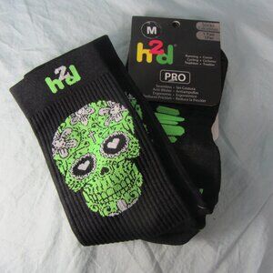 H2D sports biking socks sugar skull NIP (W2470)